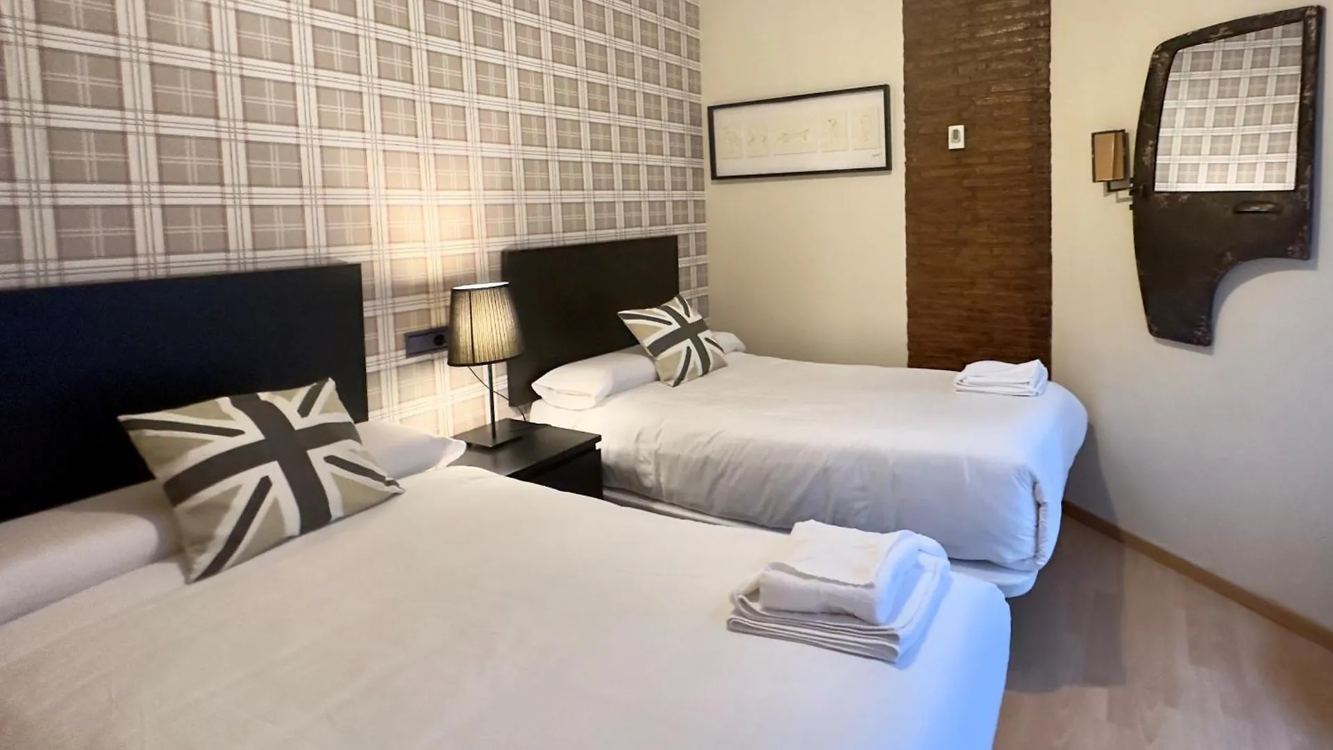 Urbe10 Plaza De Uncibay 3 Bedrooms Apatment Málaga Lejlighed